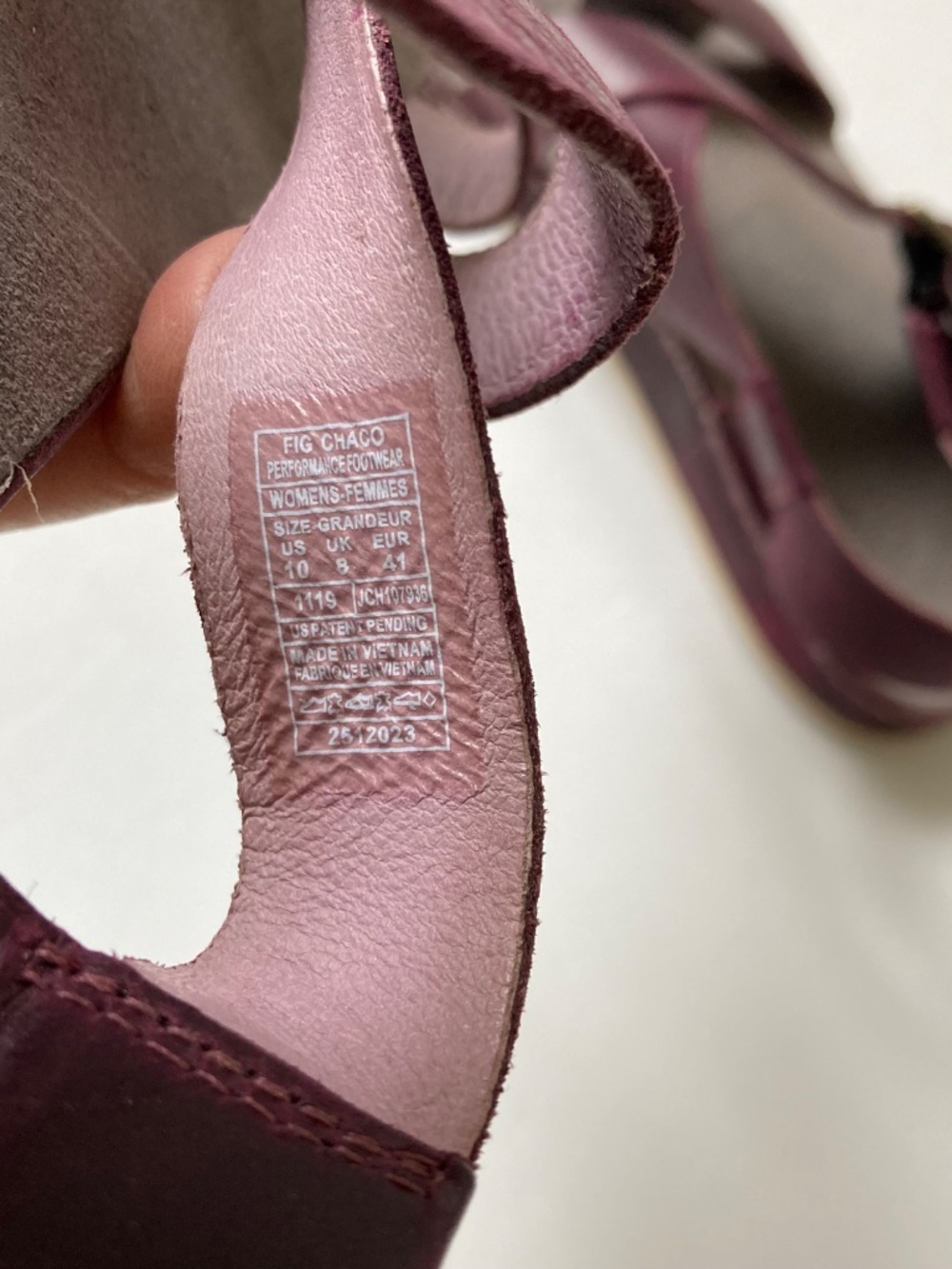 Chaco women’s leather strappy sandals - Picture 7 of 7